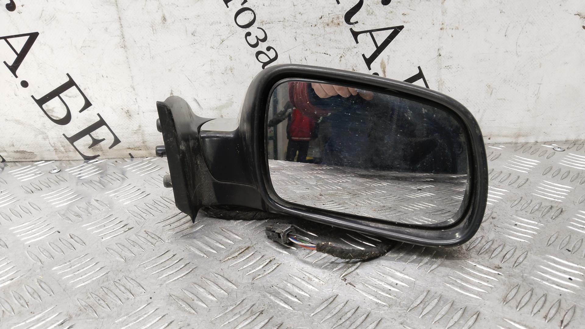 Зеркало боковое правое Peugeot 307 купить в России